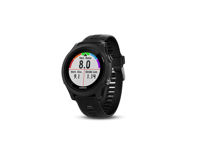 Смарт часовници Garmin Forerunner 935 Tri-Bundle