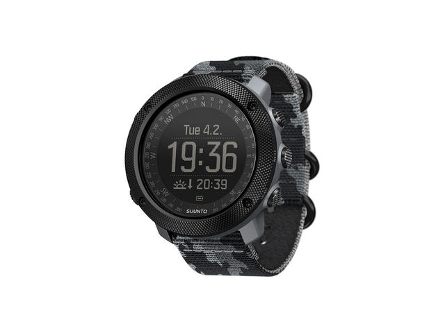 Смарт часовници Suunto Traverse Alpha Concrete