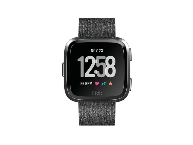 Смарт часовници Fitbit Versa - Charcoal Woven