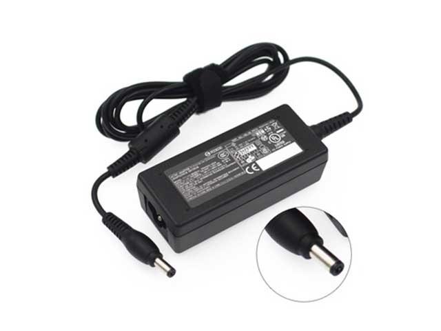 Захранвания за лаптопи Toshiba 19V 1.58A 30W
