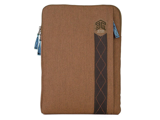 Чанти за Лаптопи STM Ridge Sleeve 13", desert brown