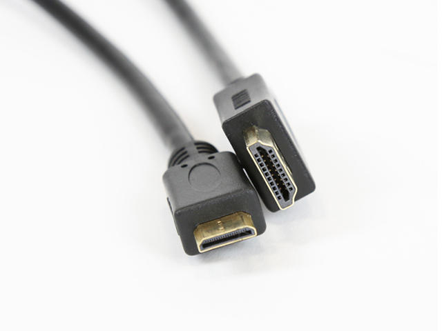 Кабели и Адаптери Omega miniHDMI към HDMI кабел за мобилни устройства 1.8м