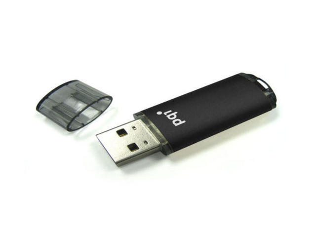 USB памети PQI преносима флаш памет PQI 4GB, USB 2.0, черна