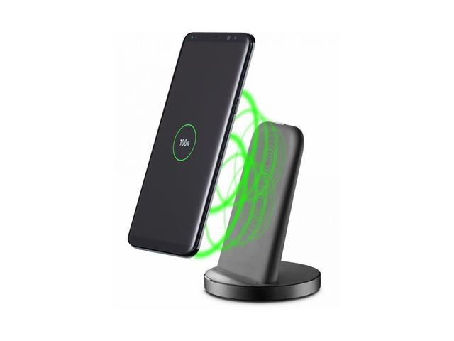 Зарядни устройства Cellular line Wideactive 220V