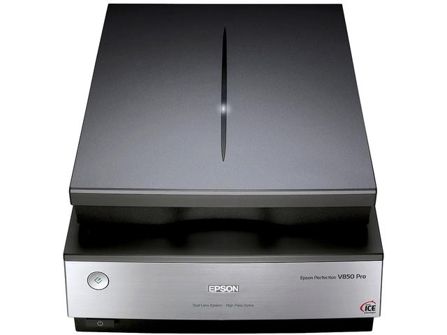 Скенери Epson Perfection V850 Pro + Epson Glossy Photo Paper 10 x 15 см