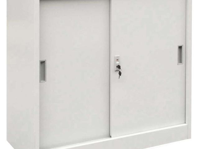 Стойки и маси Метален офис шкаф с 2 рафта, нисък, плъзгащо отваряне 90х40х90 см