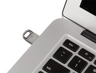 USB памети Corsair Flash Voyager Vega USB 3.0 16GB