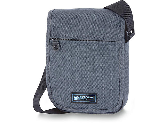 Калъфи Чанта Dakine Passport