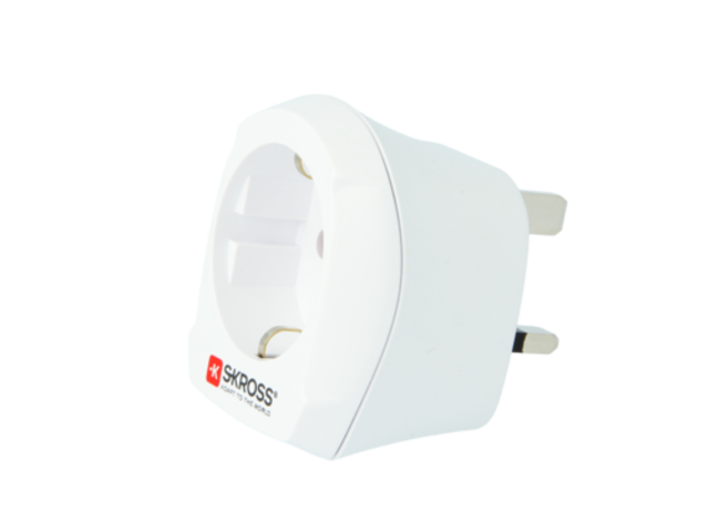 Зарядни устройства Skross адаптер 220V EU към UK